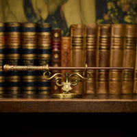 Hogwarts School Motto Wand Stand