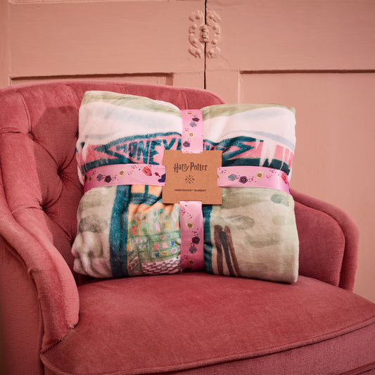 Honeydukes Christmas Blanket
