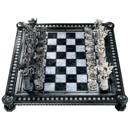 Final Challenge Chess Set