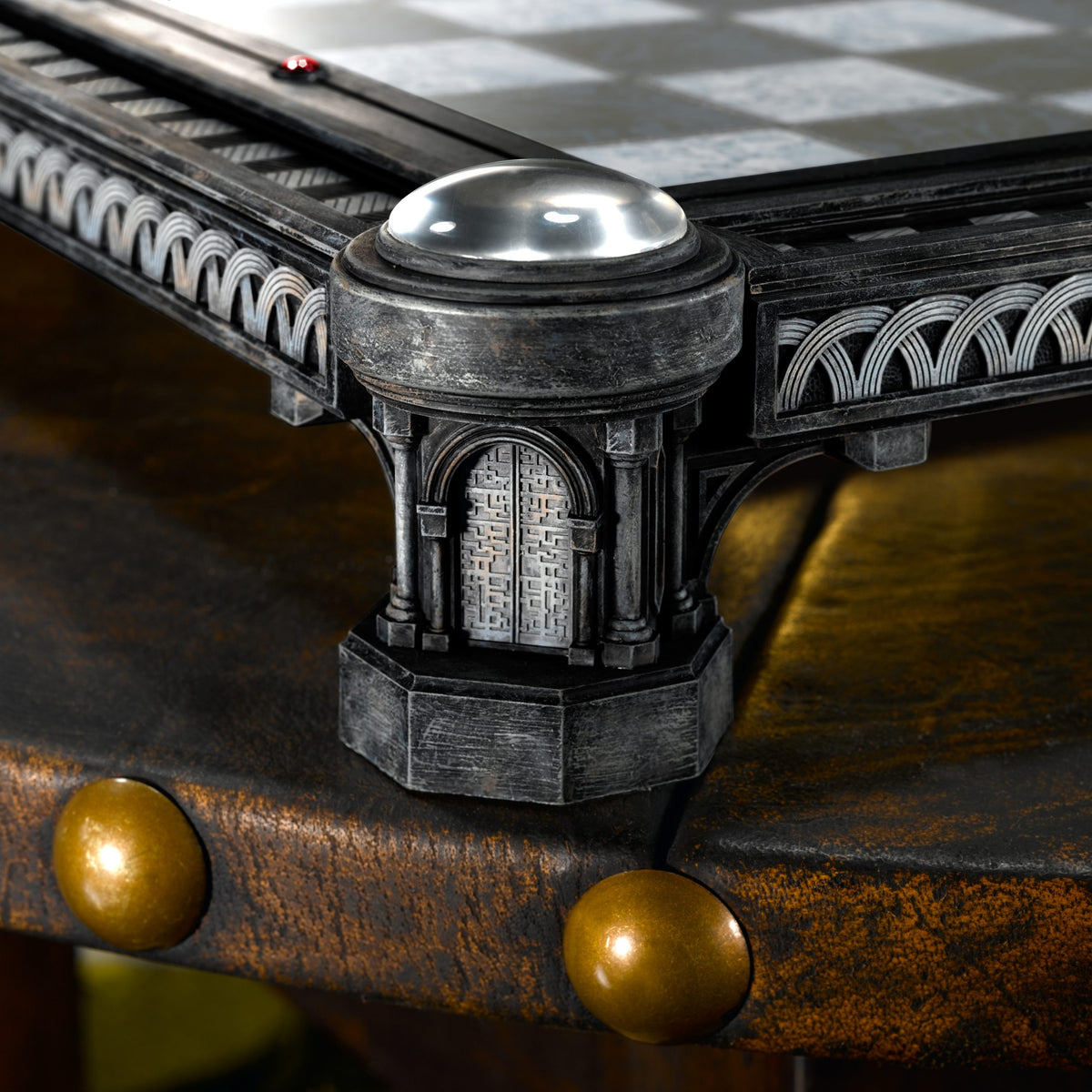 Final Challenge Chess Set | Harry Potter Shop US