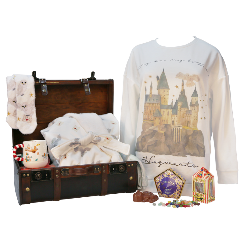 Christmas at Hogwarts Loungewear Trunk