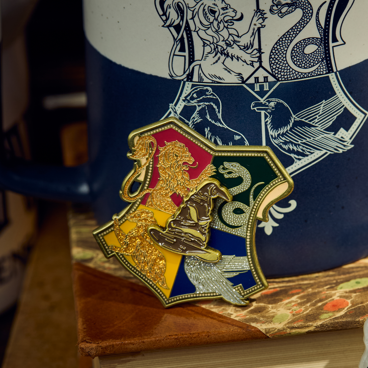 Hogwarts Crest Spinning Pin